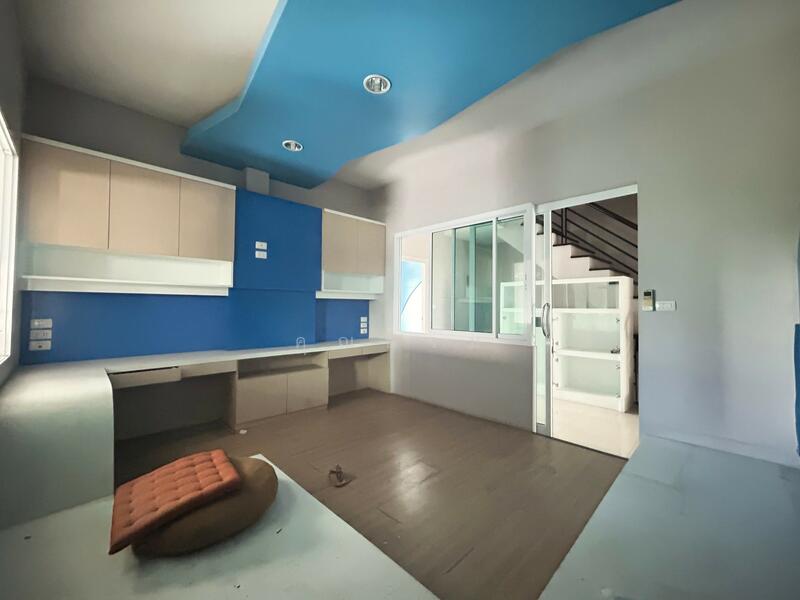 พรีเมี่ยมเพลส เอกมัย-รามอินทรา 2, Bangkok, Lat Phrao, Lat Phrao, Bangkok, , 330 sqm, Shophouse For Sale, by คุณแจม, 500144014 - DDproperty.com