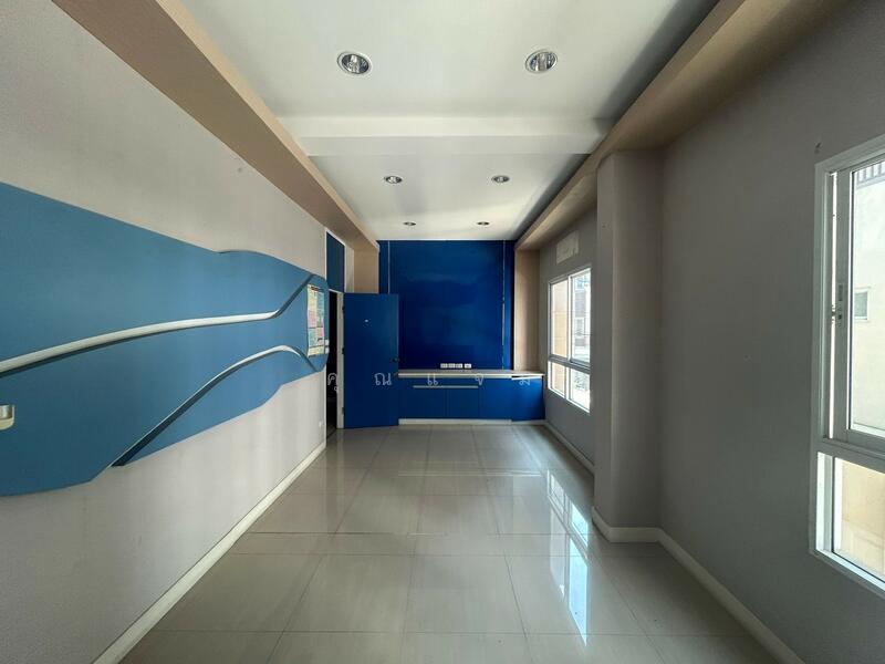 พรีเมี่ยมเพลส เอกมัย-รามอินทรา 2, กรุงเทพ, ลาดพร้าว, ลาดพร้าว, กรุงเทพ, 330 ตร.ม., ตึกแถว-อาคารพาณิชย์ ขาย, โดย คุณแจม, 500144014 - DDproperty.com