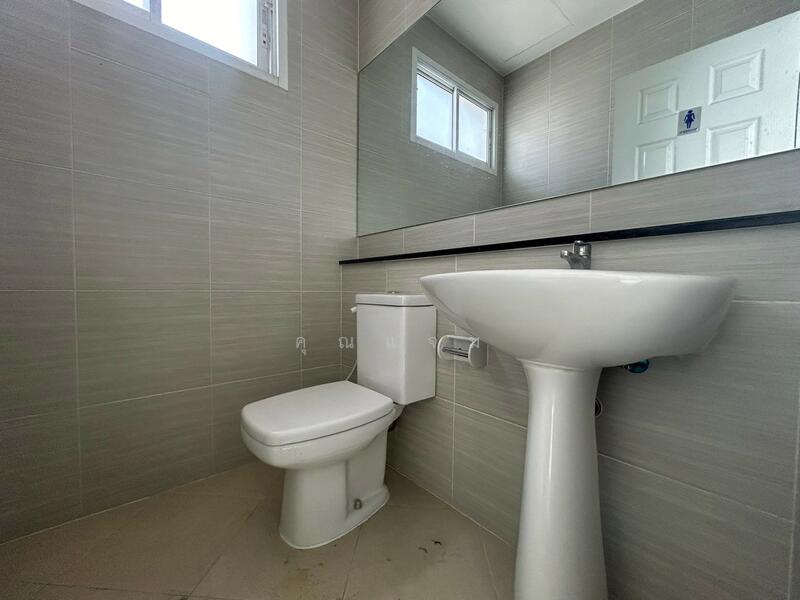 พรีเมี่ยมเพลส เอกมัย-รามอินทรา 2, กรุงเทพ, ลาดพร้าว, ลาดพร้าว, กรุงเทพ, 330 ตร.ม., ตึกแถว-อาคารพาณิชย์ ขาย, โดย คุณแจม, 500144014 - DDproperty.com