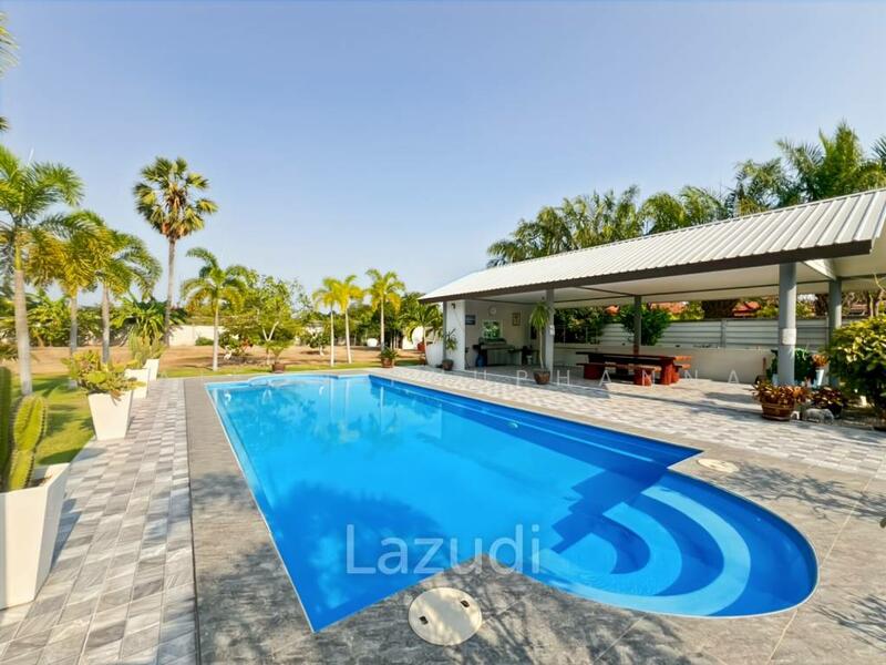 7 Bed 5 Bath Villa For Sale, Phetchaburi, Cha-am, Cha-Am, Phetchaburi, 7 Bedrooms, 512 sqm, Villa For Sale, by Saifon Phuphanna, 500144019 - DDproperty.com