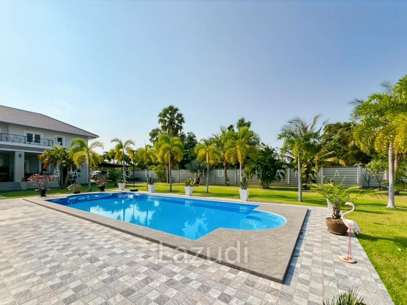 7 Bed 5 Bath Villa For Sale, Phetchaburi, Cha-am, Cha-Am, Phetchaburi, 7 Bedrooms, 512 sqm, Villa For Sale, by Saifon Phuphanna, 500144019 - DDproperty.com