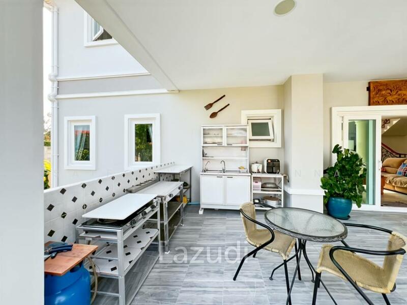 7 Bed 5 Bath Villa For Sale, Phetchaburi, Cha-am, Cha-Am, Phetchaburi, 7 Bedrooms, 512 sqm, Villa For Sale, by Saifon Phuphanna, 500144019 - DDproperty.com