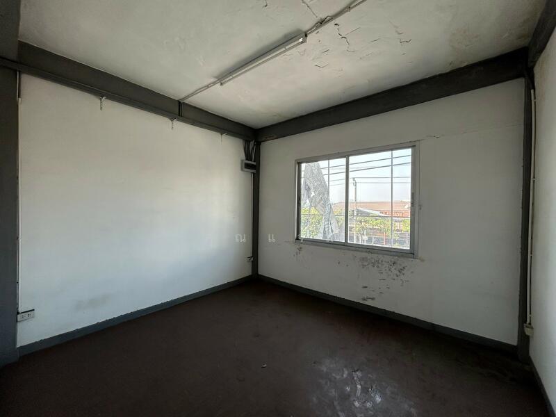 นอกโครงการสมิงพรายสมุทรปราการ, Samut Prakan, Sam Rong Tai, Phra Pra Daeng, Samut Prakan, , 248 sqm, Shophouse For Sale, by คุณแจม, 500144031 - DDproperty.com