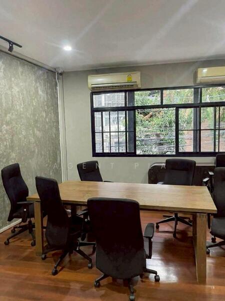 ให้เช่า - อาคารพาณิชย์ให้เช่า – 2 ยูนิต 3 ชั้น (ไม่มีเฟอร์) ใกล้ MRT พหลโยธิน (SPSAD3807), กรุงเทพ