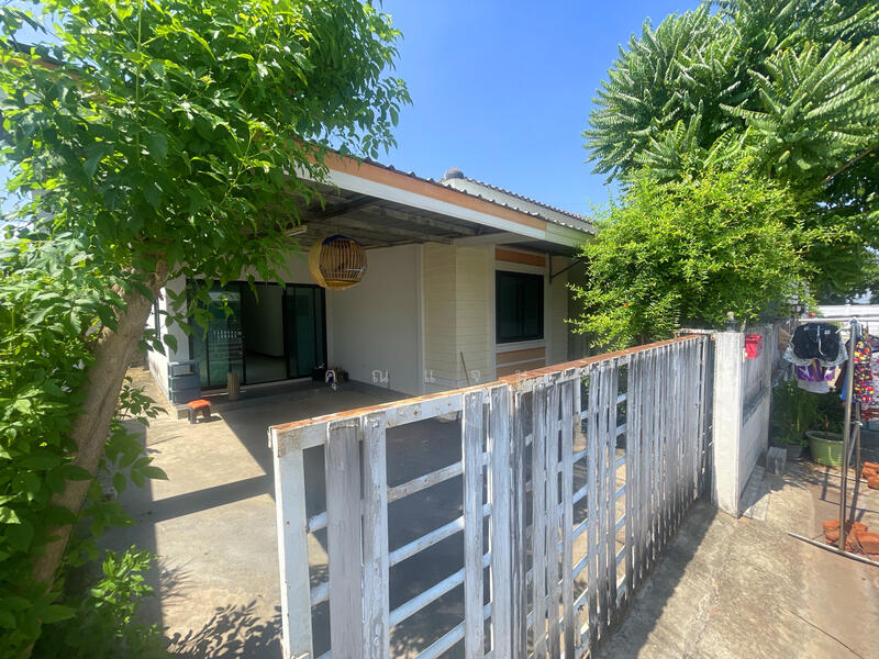บ้านอรุณทอง, Nakhon Ratchasima, Nong Bua Sala, Muang Nakhon Ratchasima, Nakhon Ratchasima, 2 Bedrooms, 72 sqm, Semi-Detached House (Twin House) For Sale, by คุณแจม, 500144075 - DDproperty.com