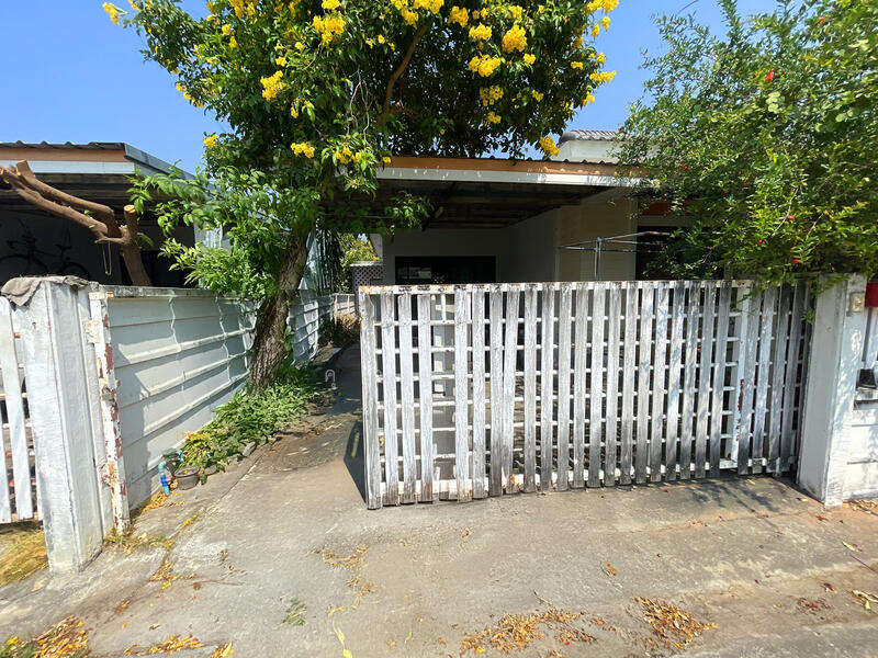 บ้านอรุณทอง, Nakhon Ratchasima, Nong Bua Sala, Muang Nakhon Ratchasima, Nakhon Ratchasima, 2 Bedrooms, 72 sqm, Semi-Detached House (Twin House) For Sale, by คุณแจม, 500144075 - DDproperty.com