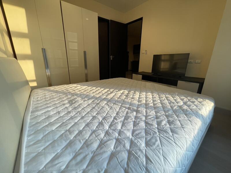 Baan Klang Krung Siam-Pathumwan, Bangkok, Petchburi Road, Thanon Phetchaburi, Ratchathewi, Bangkok, 2 Bedrooms, 67 sqm, Condo For Rent, by Bangkok Agent Co.,Ltd., 500144085 - DDproperty.com