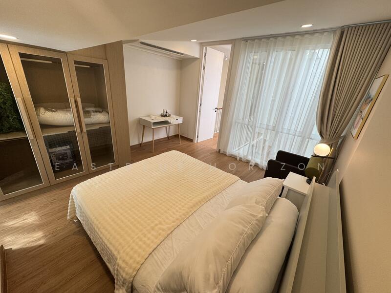 Khlongtan Nivet, Bangkok, 20 Soi Pridi Banomyong 42, Khlong Tan Nua, Watthana, Bangkok, 2 Bedrooms, 170 sqm, Townhouse For Sale, by Eastblue Horizon, 500144092 - DDproperty.com