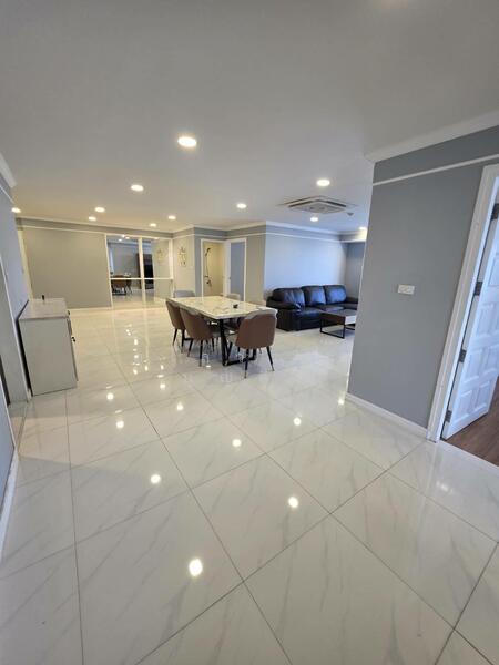 Floraville Condominium, Bangkok, 51 Pattanakarn, Suan Luang, Suan Luang, Bangkok, 3 Bedrooms, 162 sqm, Condo For Rent, by Ulaiwan Boonsiri, 500144138 - DDproperty.com