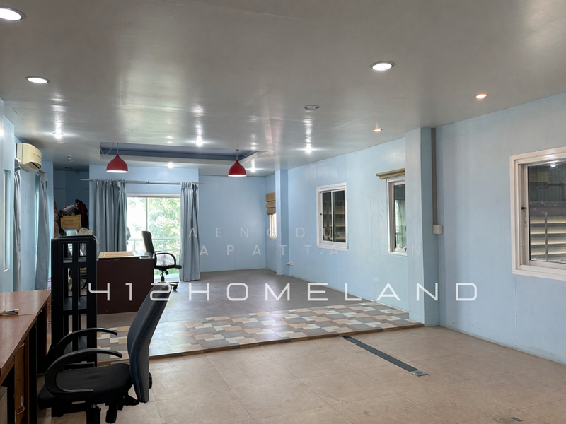 ขาย โกดัง-โรงงาน 1,500 ตร.ม. เนื้อที่ 1-3-49 ไร่ ผังสีม่วง ติดถนน 3 ด้าน บางเสาธง สมุทรปราการ, สมุทรปราการ, บางเสาธง, บางเสาธง, สมุทรปราการ, 1,500 ตร.ม., โกดัง-โรงงาน ขาย, โดย Saengduan Jirapattanan, 500144163 - DDproperty.com