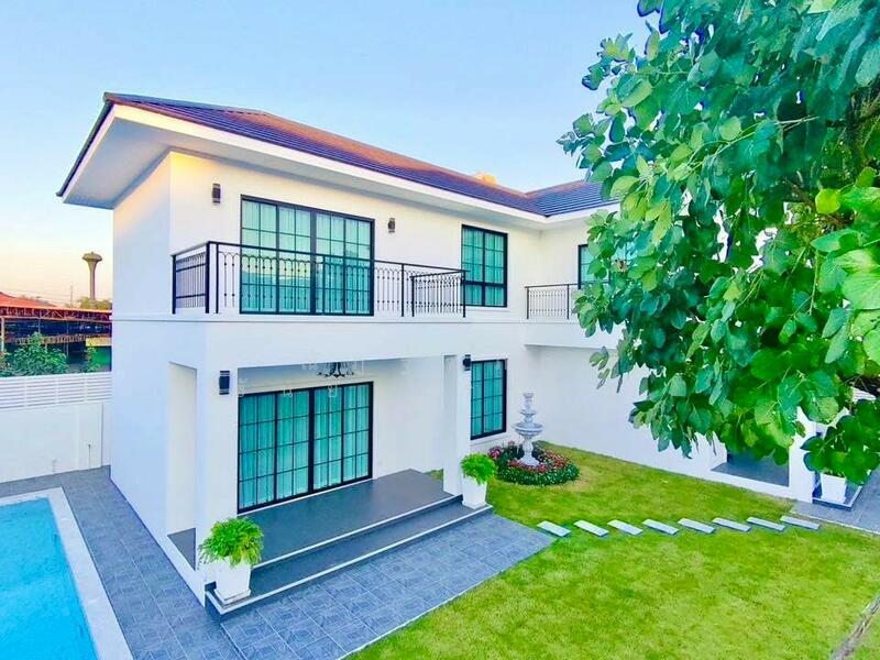 สยามคันทรีคลับ ถนนพรประภานิมิตร 16 เมืองพัทยา อำเภอบางละมุง จังหวัดชลบุรี, ชลบุรี, หนองปรือ, บางละมุง, ชลบุรี, 420 ตร.ม., บ้านเดี่ยว ขาย, โดย ณัฏฐ์ฑิภา ธันยาวรรธณ์, 500144164 - DDproperty.com