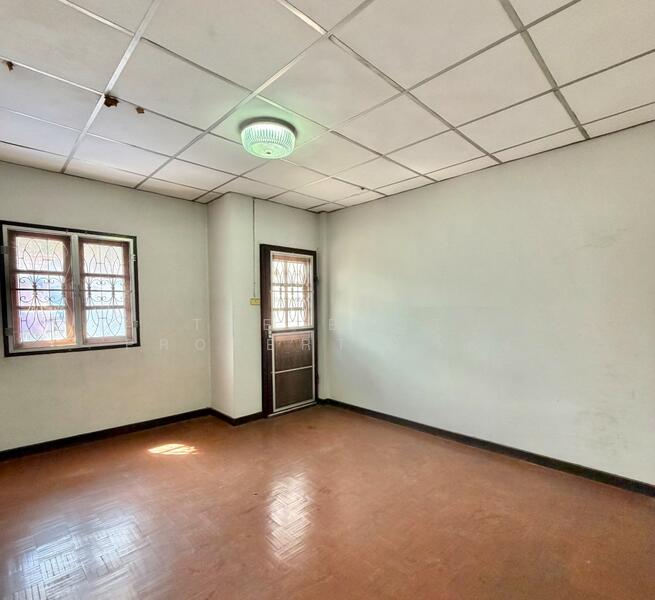 แสงทอง คลองสอง, Pathum Thani, Khlong Song, Khlong Luang, Pathum Thani, 3 Bedrooms, 100 sqm, Townhouse For Sale, by The Best Property โต้ง, 500144169 - DDproperty.com