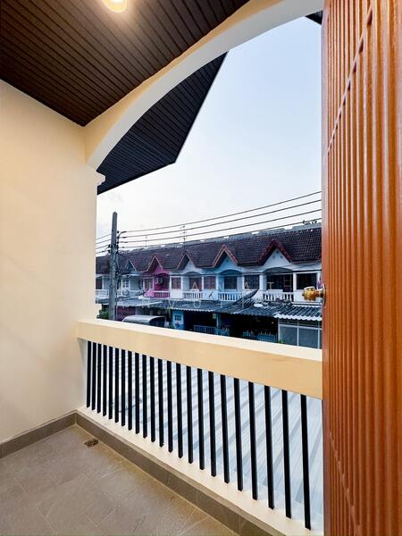 อ่อนนุช, Bangkok, On Nut, Suan Luang, Bangkok, 3 Bedrooms, 100 sqm, Townhouse For Sale, by Kulanat Ananvutisombat, 500144180 - DDproperty.com