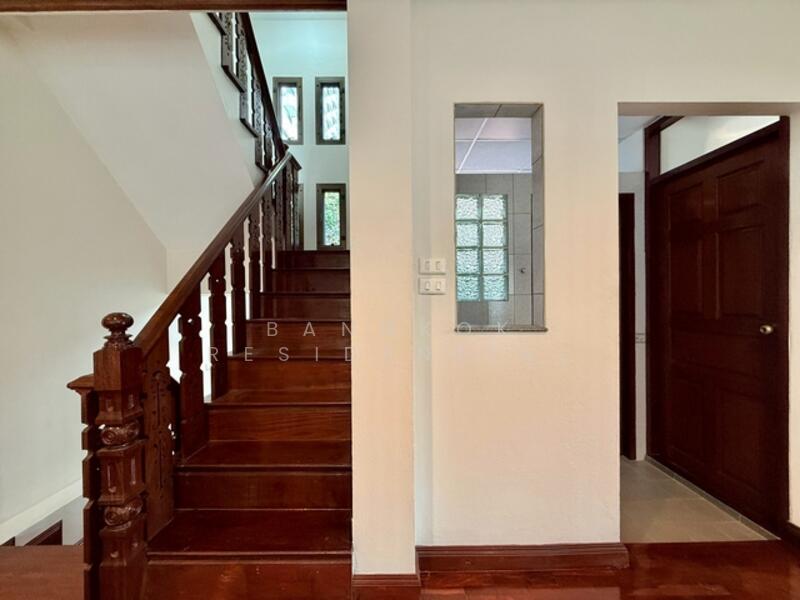 Single House, Bangkok, Khlong Toei, Khlong Toei, Bangkok, 5 Bedrooms, 350 sqm, Single Detached House For Rent, by Bangkok Residential, 500144185 - DDproperty.com