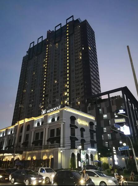 Thru Thonglor, Bangkok, Petchaburi Road, Bang Kapi, Huai Khwang, Bangkok, 2 Bedrooms, 64 sqm, Condo For Rent, by กมลลักษณ์ (หนุ่ย) สัมพันธรัตน์, 500144213 - DDproperty.com