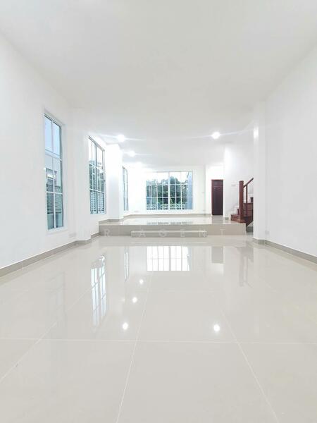 Baan Lalin The Young Executive Onnut-Wongwaen-Suwannabhumi, Bangkok, Chaloem Phrakiat Rama 9 Road, Dok Mai, Prawet, Bangkok, 3 Bedrooms, 150 sqm, Single Detached House For Sale, by NR AGENT, 500144241 - DDproperty.com