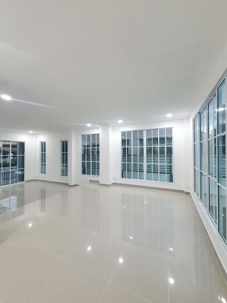 Baan Lalin The Young Executive Onnut-Wongwaen-Suwannabhumi, Bangkok, Chaloem Phrakiat Rama 9 Road, Dok Mai, Prawet, Bangkok, 3 Bedrooms, 150 sqm, Single Detached House For Sale, by NR AGENT, 500144241 - DDproperty.com