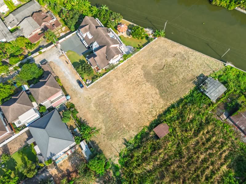 ขาย - ที่ดินซอยสวนผัก 32, กรุงเทพ