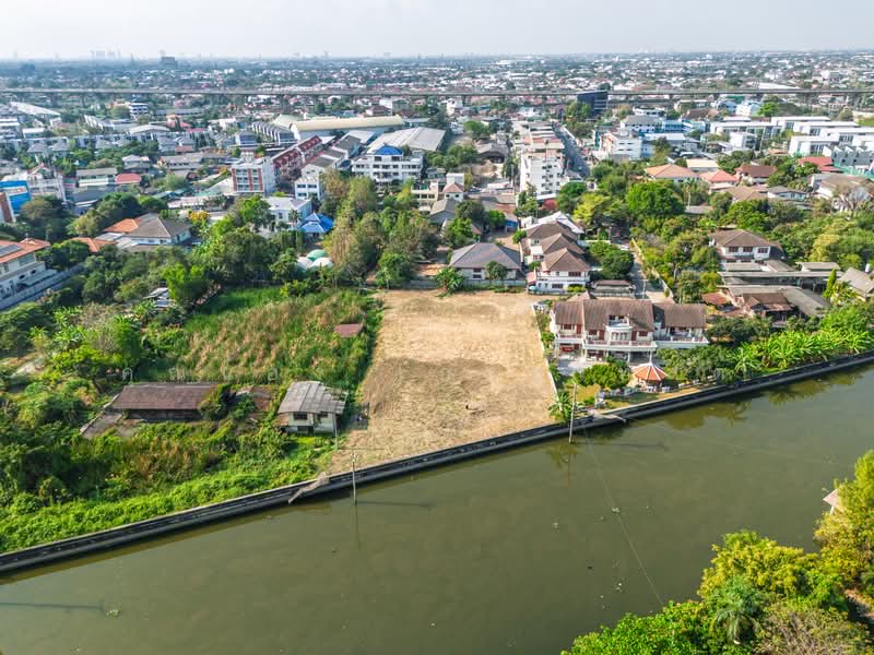 For Sale - ที่ดินซอยสวนผัก 32, Bangkok