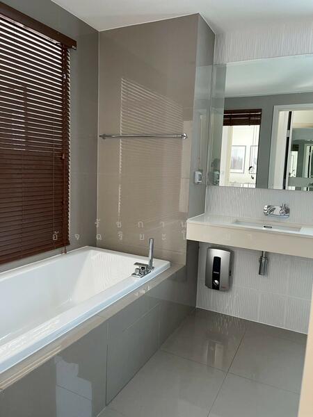 Rhythm Sukhumvit 42, Bangkok, Soi Sukhumvit 42, Sukhumvit Road, Phra Kanong, Khlong Toei, Bangkok, 2 Bedrooms, 78 sqm, Condo For Rent, by รัชกานต์ อัจฉริยะโพธา, 500144367 - DDproperty.com