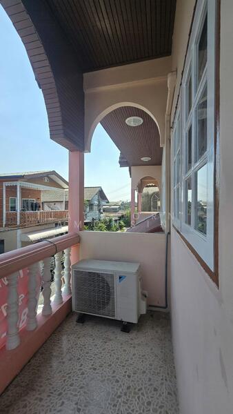 มู่บ้านคลองกุ่มนิเวศน์ เสรีไทย 41, Bangkok, Khlong Kum, Bueng Kum, Bangkok, 3 Bedrooms, 180 sqm, Semi-Detached House (Twin House) For Sale, by Jatuporn Amonsin, 500144393 - DDproperty.com