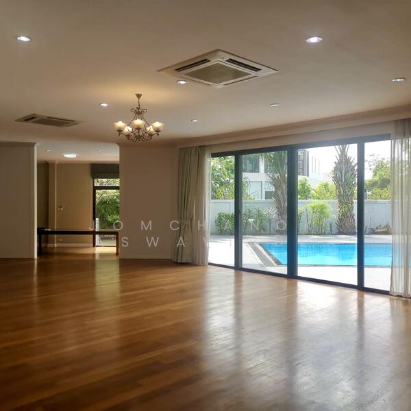 Panya Pattanakarn Village, Bangkok, Soi Phatthanakarn 30, Suan Luang, Suan Luang, Bangkok, 5 Bedrooms, 500 sqm, Single Detached House For Rent, by Jomchanok Aswavibul, 500144434 - DDproperty.com