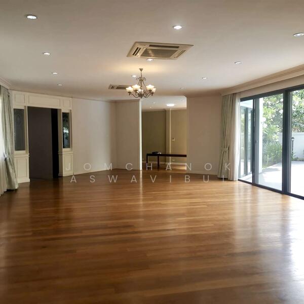 Panya Pattanakarn Village, Bangkok, Soi Phatthanakarn 30, Suan Luang, Suan Luang, Bangkok, 5 Bedrooms, 500 sqm, Single Detached House For Rent, by Jomchanok Aswavibul, 500144434 - DDproperty.com