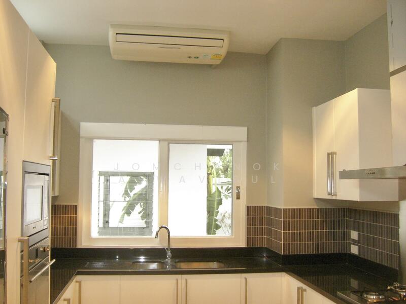 Panya Pattanakarn Village, Bangkok, Soi Phatthanakarn 30, Suan Luang, Suan Luang, Bangkok, 5 Bedrooms, 500 sqm, Single Detached House For Rent, by Jomchanok Aswavibul, 500144434 - DDproperty.com