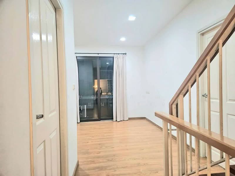 Golden Prestige Watcharapol-Sukhapiban 5, Bangkok, Sukhaphiban 5 Road, O-Ngoen, Sai Mai, Bangkok, 5 Bedrooms, 220 sqm, Single Detached House For Rent, by เบญจลักษณ์ กิติยนต์โรจน์, 500144445 - DDproperty.com