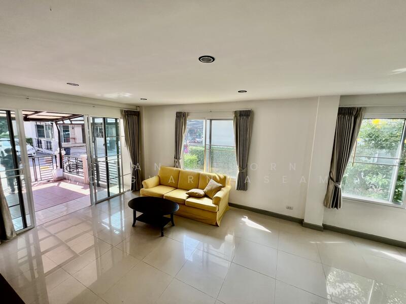 Town Avenue Rama 9 : ทาวน์ อเวนิว พระราม 9, กรุงเทพ, ซอยกรุงเทพกรีฑา 7, หัวหมาก, บางกะปิ, กรุงเทพ, 168 ตร.ม., ทาวน์เฮ้าส์ ขาย, โดย Thananthorn Wongvarnkaseam, 500144453 - DDproperty.com