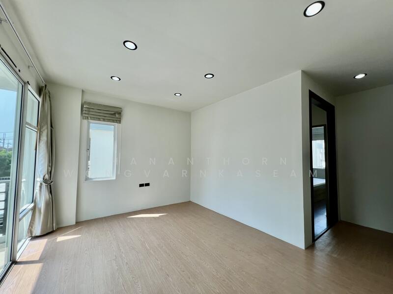 Town Avenue Rama 9, Bangkok, Soi Krungthep Kreetha 7, Hua Mak, Bang Kapi, Bangkok, 2 Bedrooms, 168 sqm, Townhouse For Sale, by Thananthorn Wongvarnkaseam, 500144453 - DDproperty.com