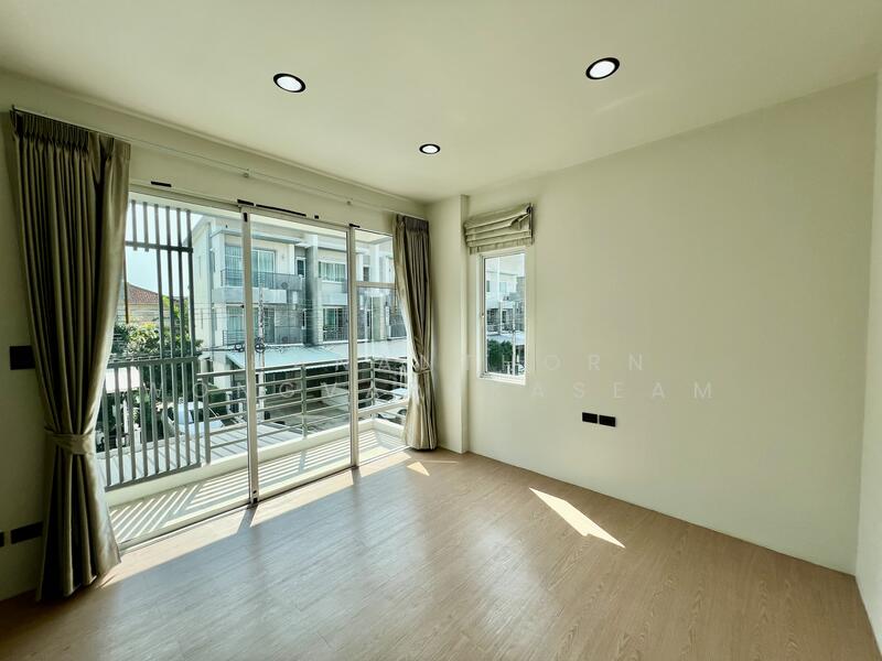Town Avenue Rama 9, Bangkok, Soi Krungthep Kreetha 7, Hua Mak, Bang Kapi, Bangkok, 2 Bedrooms, 168 sqm, Townhouse For Sale, by Thananthorn Wongvarnkaseam, 500144453 - DDproperty.com