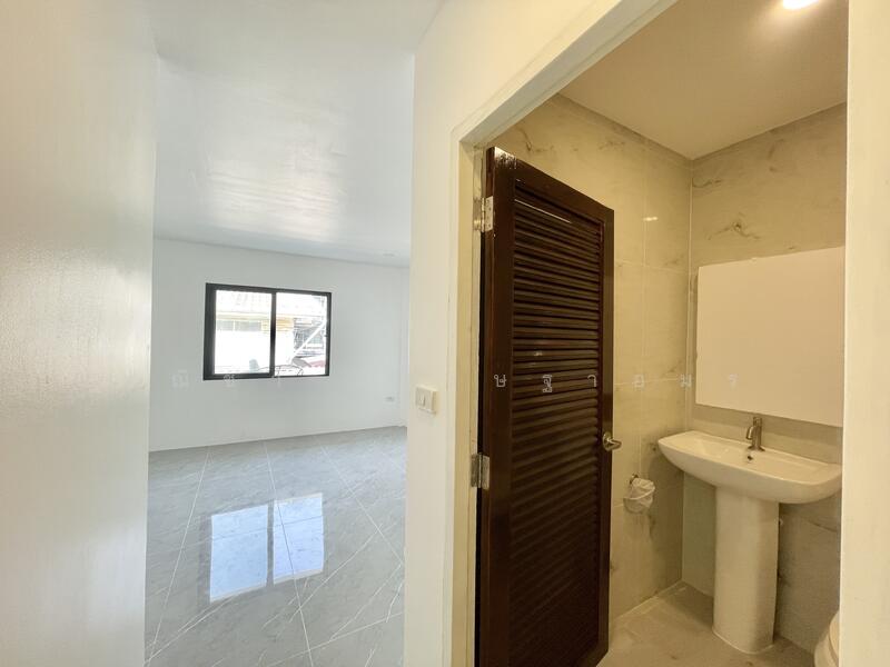 ซอยชื่นสิทธิ์-พหลโยธิน 62, Pathum Thani, Khu Khot, Lam Luk Ka, Pathum Thani, 2 Bedrooms, 119 sqm, Townhouse For Sale, by Chanicha Settha-amorn, 500144476 - DDproperty.com