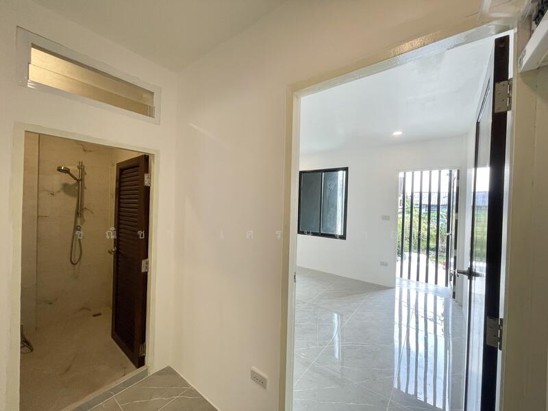 ซอยชื่นสิทธิ์-พหลโยธิน 62, Pathum Thani, Khu Khot, Lam Luk Ka, Pathum Thani, 2 Bedrooms, 119 sqm, Townhouse For Sale, by Chanicha Settha-amorn, 500144476 - DDproperty.com