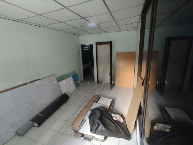 Office In Sukhumvit Soi 19, กรุงเทพ, คลองเตยเหนือ, วัฒนา, กรุงเทพ, 600 ตร.ม., สำนักงาน ให้เช่า, โดย Blueprint Property, 500144493 - DDproperty.com