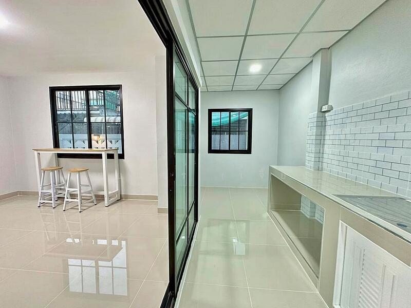 Baan Buathong 4 : บ้านบัวทอง 4, นนทบุรี, ถ.บ้านกล้วย-ไทรน้อย, พิมลราช, บางบัวทอง, นนทบุรี, 110 ตร.ม., ทาวน์เฮ้าส์ ขาย, โดย บุษบากร (เจี๊ยบ), 500144494 - DDproperty.com