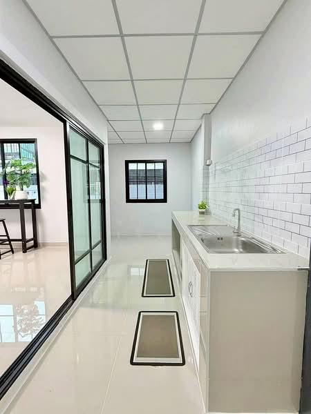 Baan Buathong 4 : บ้านบัวทอง 4, นนทบุรี, ถ.บ้านกล้วย-ไทรน้อย, พิมลราช, บางบัวทอง, นนทบุรี, 110 ตร.ม., ทาวน์เฮ้าส์ ขาย, โดย บุษบากร (เจี๊ยบ), 500144494 - DDproperty.com