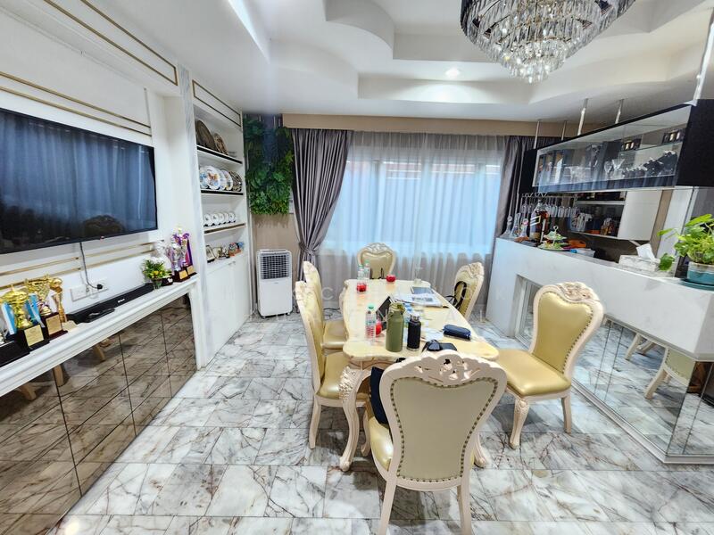 บ้านเดี่ยว พระราม 9 ใกล้ The nine พระราม9, กรุงเทพ, สวนหลวง, สวนหลวง, กรุงเทพ, 704 ตร.ม., บ้านเดี่ยว ขาย, โดย Chekchanok Chuaynual, 500144499 - DDproperty.com