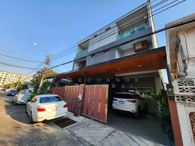 บ้านเดี่ยว พระราม 9 ใกล้ The nine พระราม9, Bangkok, Suan Luang, Suan Luang, Bangkok, 6 Bedrooms, 704 sqm, Single Detached House For Sale, by Chekchanok Chuaynual, 500144499 - DDproperty.com