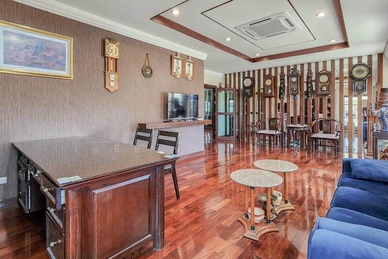 Spacious Private Residence with Pool and Garden Setting, Chiang Mai, Mae Phaek, San Sai, Chiang Mai, 4 Bedrooms, 400 sqm, Single Detached House For Sale, by Elijah Ridgley, 500144504 - DDproperty.com