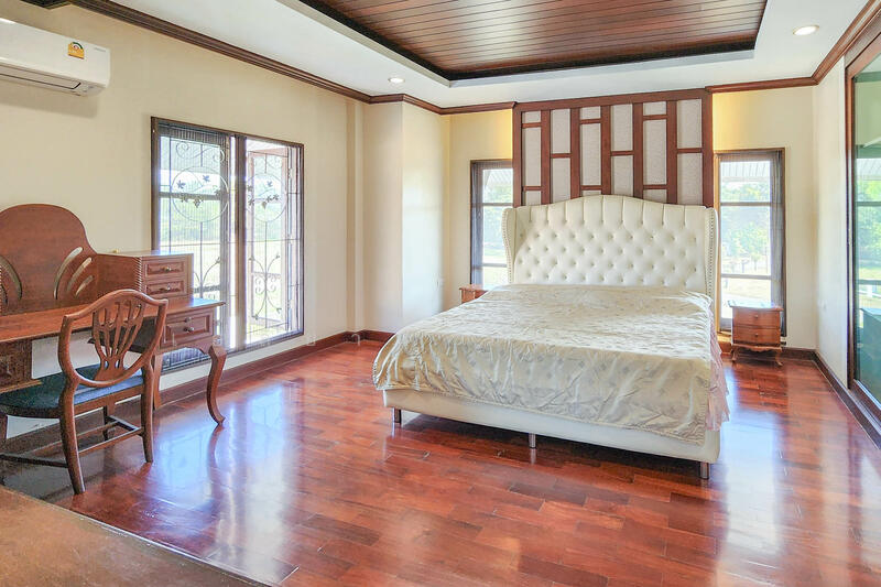 Spacious Private Residence with Pool and Garden Setting, Chiang Mai, Mae Phaek, San Sai, Chiang Mai, 4 Bedrooms, 400 sqm, Single Detached House For Sale, by Elijah Ridgley, 500144504 - DDproperty.com