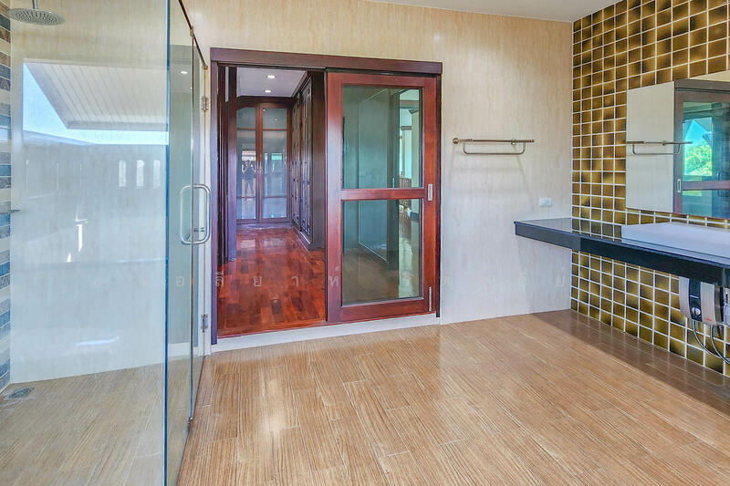 Spacious Private Residence with Pool and Garden Setting, Chiang Mai, Mae Phaek, San Sai, Chiang Mai, 4 Bedrooms, 400 sqm, Single Detached House For Sale, by Elijah Ridgley, 500144504 - DDproperty.com