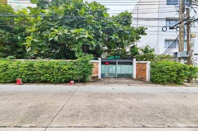 ขาย - ซอยลาดพร้าว 110 แยก 2, กรุงเทพ