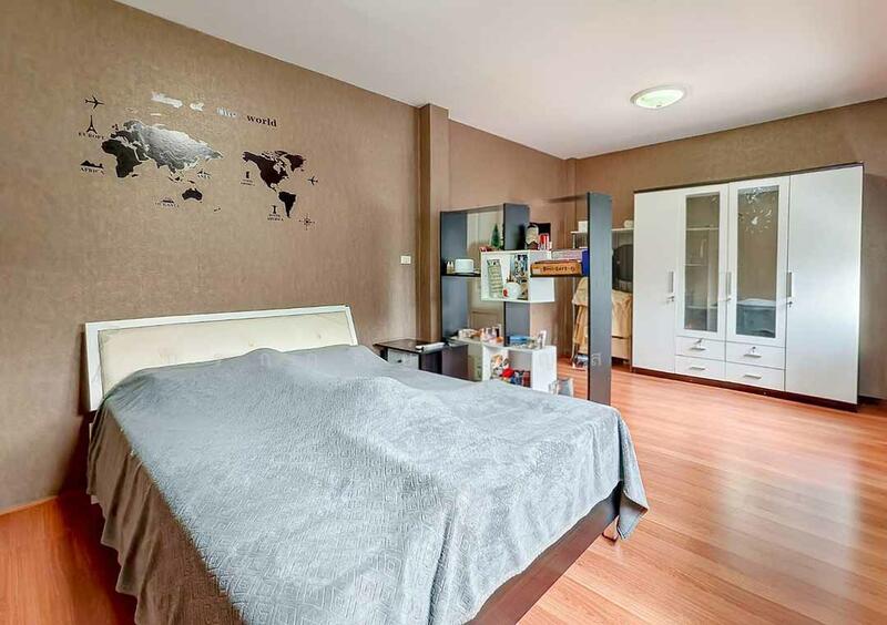 Lio Nov Donmueng-Chaengwattana, Bangkok, Soi Chang Akat Uthit 13, Sanam Bin, Don Mueang, Bangkok, 3 Bedrooms, 152 sqm, Townhouse For Sale, by กรกฤตย์ บุญสระ, 500144525 - DDproperty.com