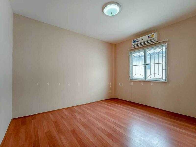 Lio Nov Donmueng-Chaengwattana, Bangkok, Soi Chang Akat Uthit 13, Sanam Bin, Don Mueang, Bangkok, 3 Bedrooms, 152 sqm, Townhouse For Sale, by กรกฤตย์ บุญสระ, 500144525 - DDproperty.com