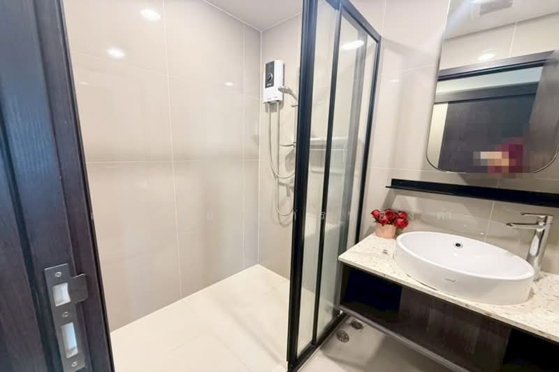 XT Huaikhwang, Bangkok, 244 Ratchadaphisek Road, Huai Khwang, Huai Khwang, Bangkok, 1 Bedroom, 30 sqm, Condo For Sale, by สง่าชัย ไทรทองคำ, 500144532 - DDproperty.com