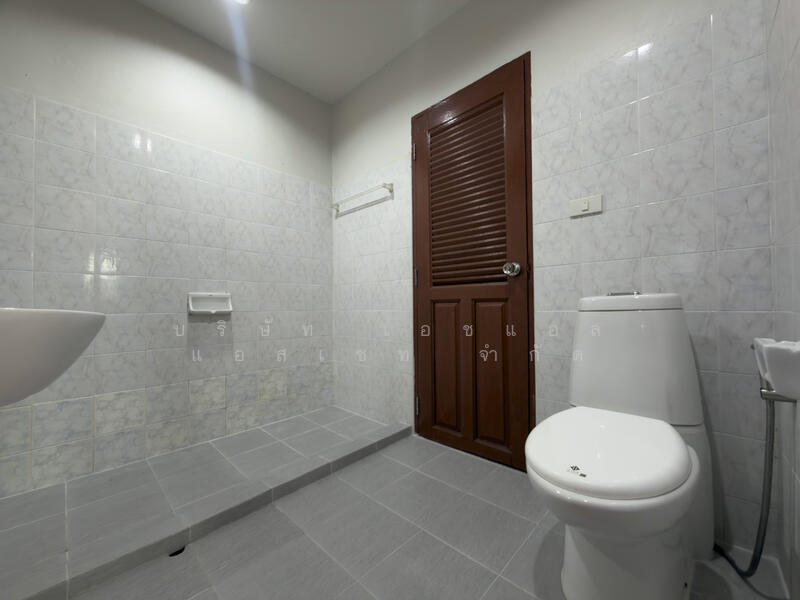 บ้านพงษ์ศิริชัย 2 : Baan Pongsirichai 2, สมุทรสาคร, อ้อมน้อย, กระทุ่มแบน, สมุทรสาคร, 180 ตร.ม., ทาวน์เฮ้าส์ ขาย, โดย บริษัท เอชแอล แอสเซท จำกัด, 500144538 - DDproperty.com