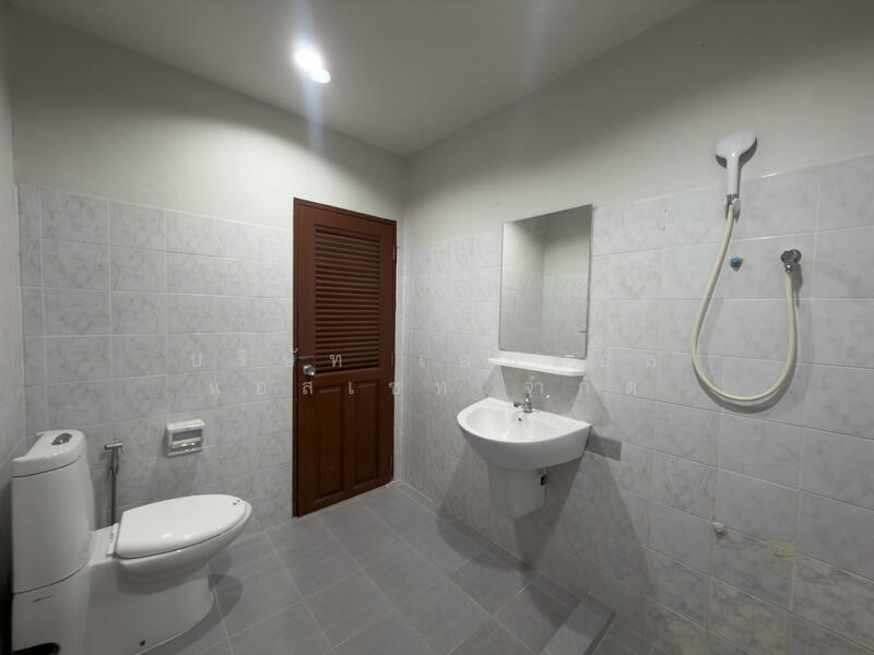 บ้านพงษ์ศิริชัย 2 : Baan Pongsirichai 2, สมุทรสาคร, อ้อมน้อย, กระทุ่มแบน, สมุทรสาคร, 180 ตร.ม., ทาวน์เฮ้าส์ ขาย, โดย บริษัท เอชแอล แอสเซท จำกัด, 500144538 - DDproperty.com