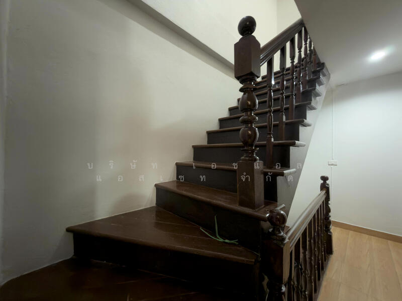 Baan Pongsirichai 2, Samut Sakhon, Om Noi, Krathum Baen, Samut Sakhon, 5 Bedrooms, 180 sqm, Townhouse For Sale, by บริษัท เอชแอล แอสเซท จำกัด, 500144538 - DDproperty.com