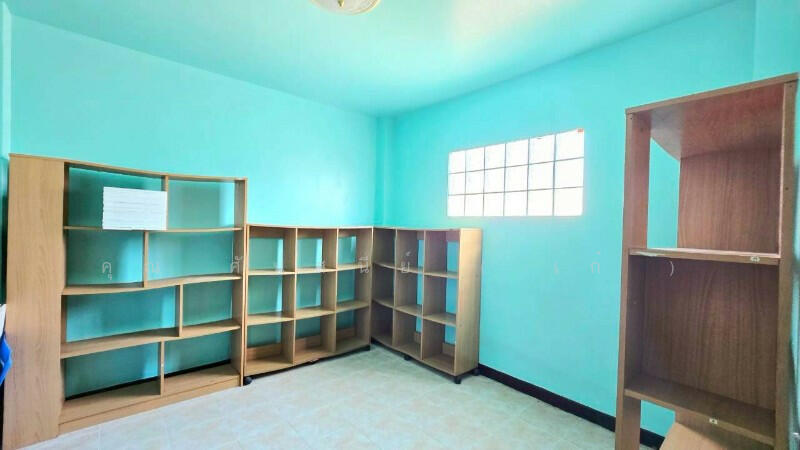 บ้านสวนรีสอร์ท คลอง 5, ปทุมธานี, เลียบคลองห้า, คลองห้า, คลองหลวง, ปทุมธานี, 200 ตร.ม., บ้านเดี่ยว ขาย, โดย คุณ ศันสนีย์ ( เก๋ ), 500144545 - DDproperty.com